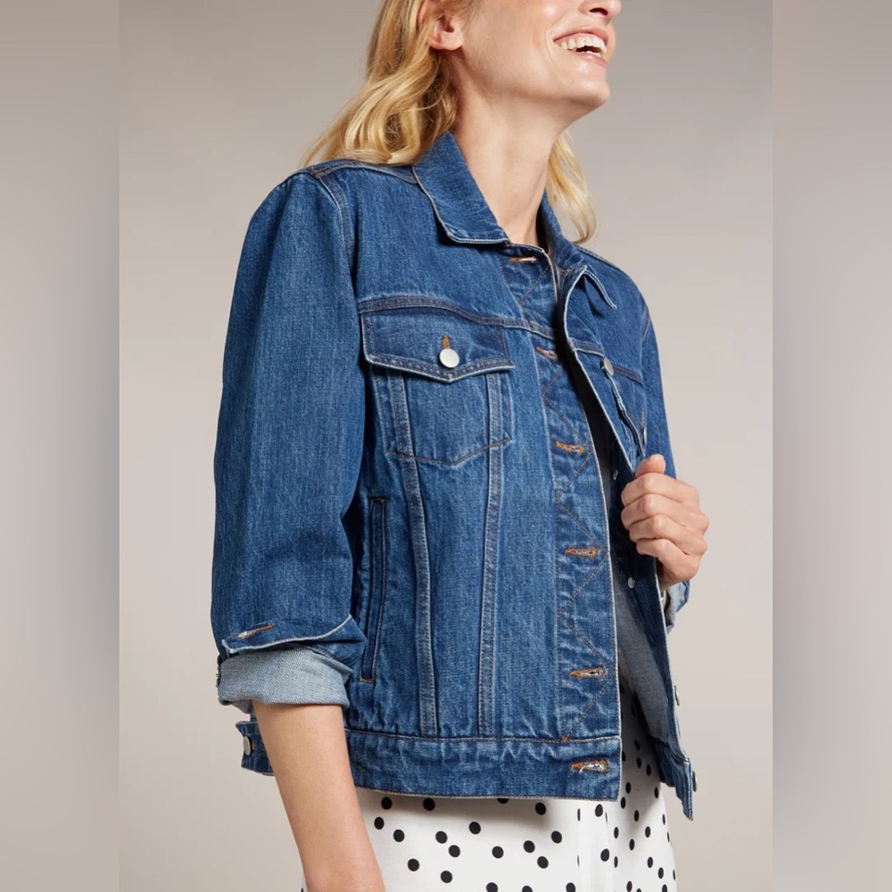🆕 Jean Jacket Women’s Large Stretch Denim Blue Button Front St. John’s Bay Fall